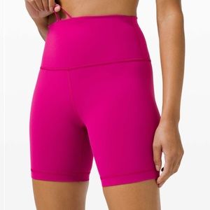 Wunder Train High-Rise Short 6" Ripened Raspberry Size 4